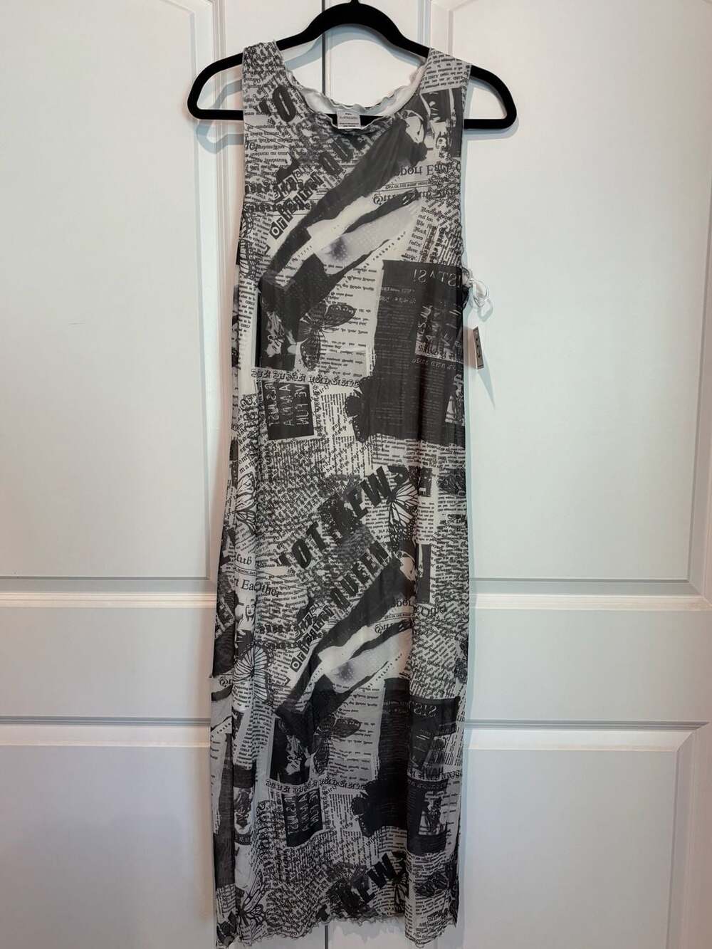 5B Style Black and White Newspaper Print Mesh Maxi Dress Plus Size 2XL